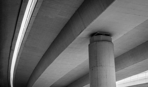 viaduc en béton armé neuf